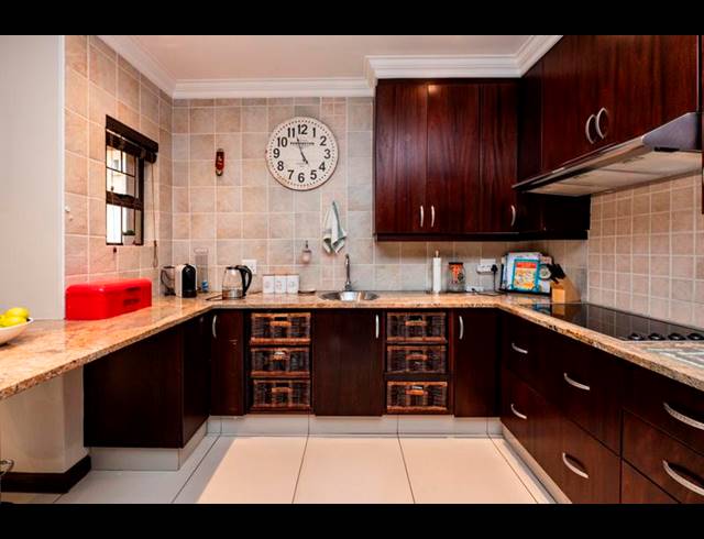 4 BEDROOM HOUSE FOR SALE IN MEYERSDAL